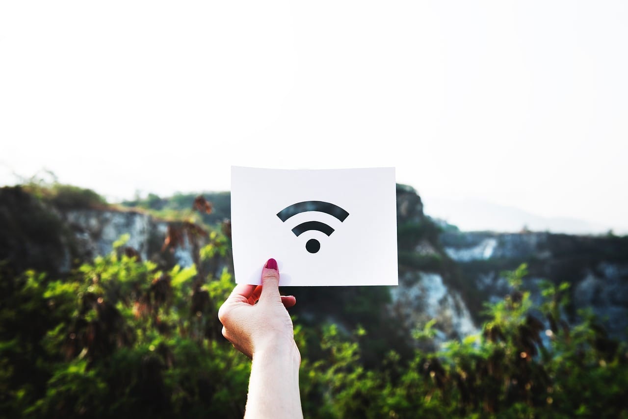 Choosing the Best Wireless Internet Provider: A Detailed Comparison and Guide